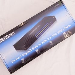 NEW TRENDnet TEG-30262 \ A - 24-port Gigabit Switch with 2x 10G SFP+Slots V1.1R