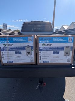 A.O. Smith Signature Series 190,000-BTU Indoor Natural Gas/Liquid Propane Tankless Water Heater