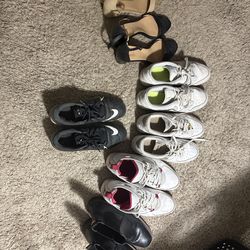 Assorted shoes