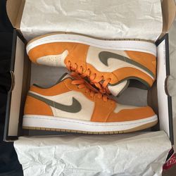 Air Jordan 1 Low SE Olive Light Curry
