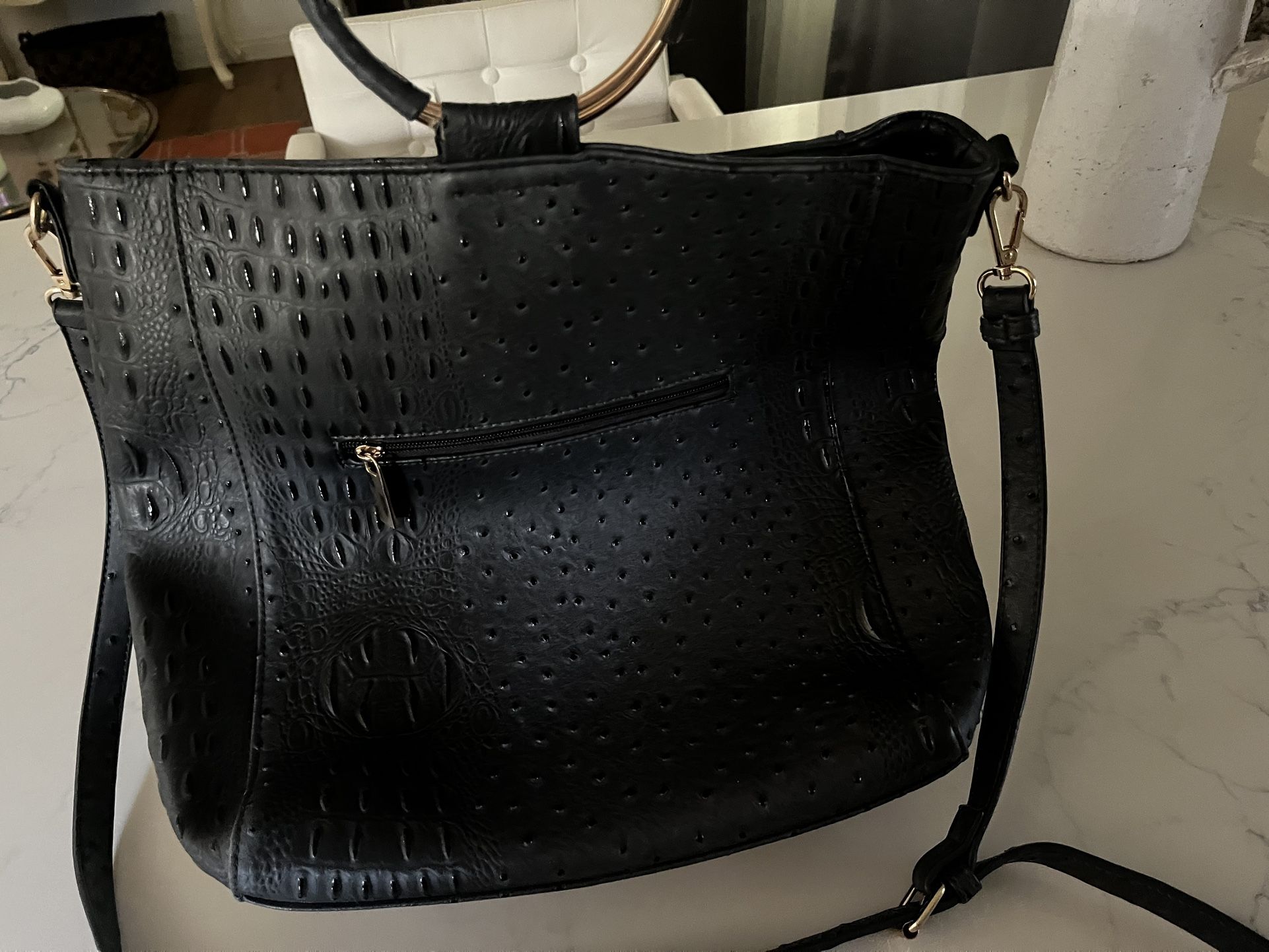 Women’s handbag