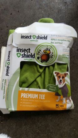Insect shield for medium pet
