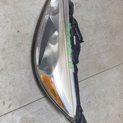 2015-2018 Ford Focus Left Headlight