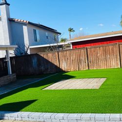 TURF , ARTIFICIAL GRASS