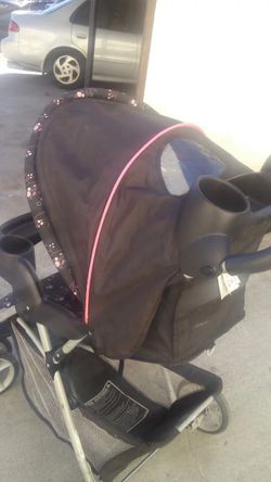GRACO GIRLS STROLLER. Good working condition