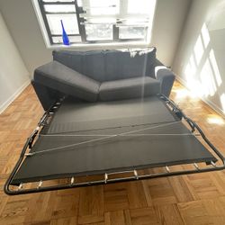Queen Size Sofá Bed As Is For $0