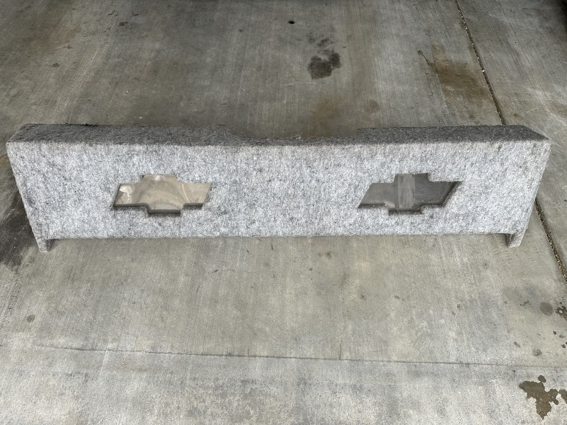 GRAY CHEVY SPEAKERS COVER