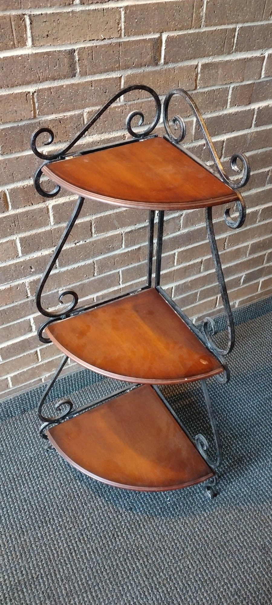 Folding Corner Shelf