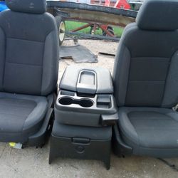 2021 Chevy Silverado Seats 
