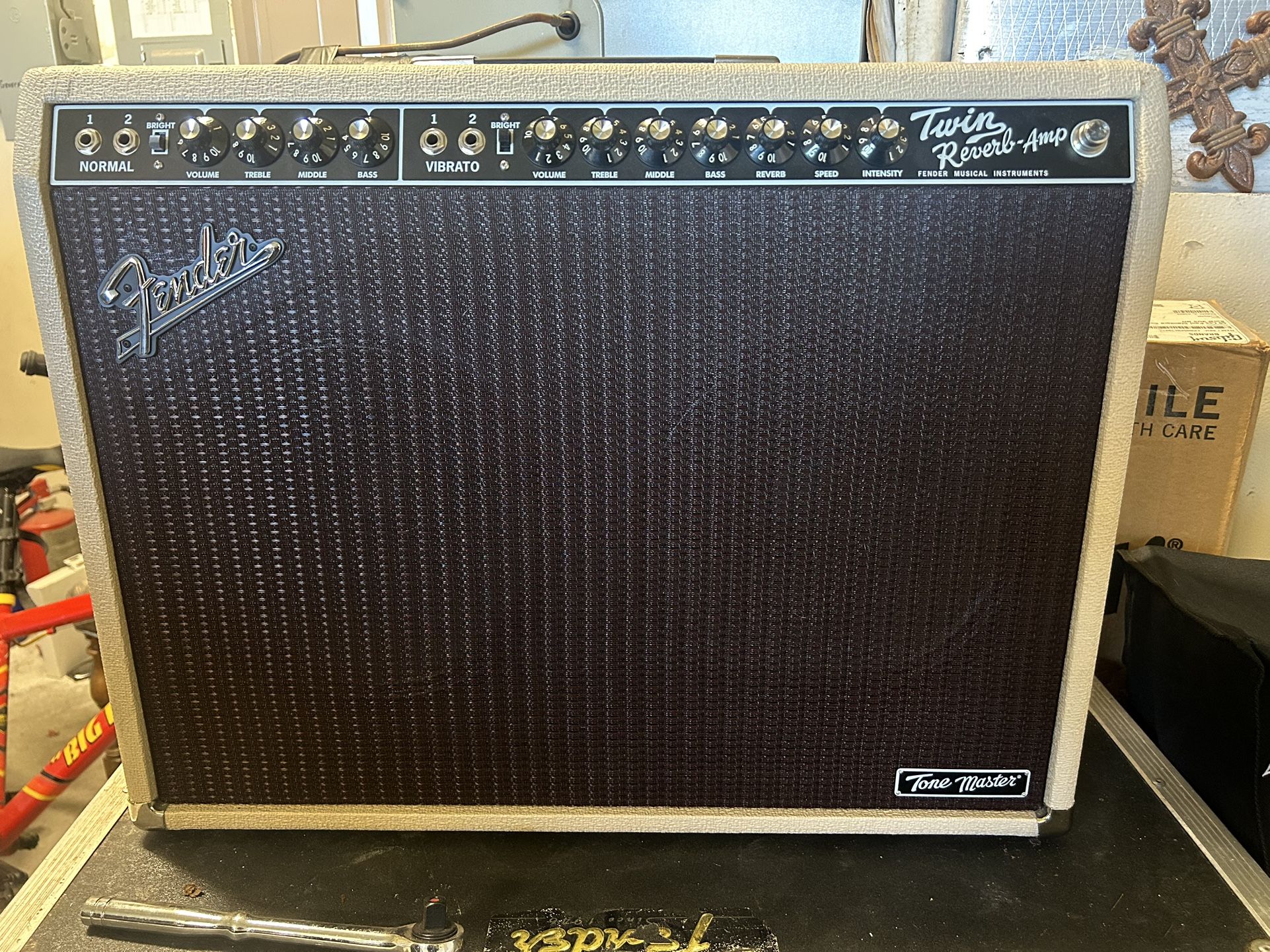 Fender Tone Master Twin Reverb 2x12 200 Watt