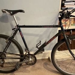Trek Bike (works!)