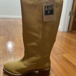 Brand new  FRYE boots size 8.5