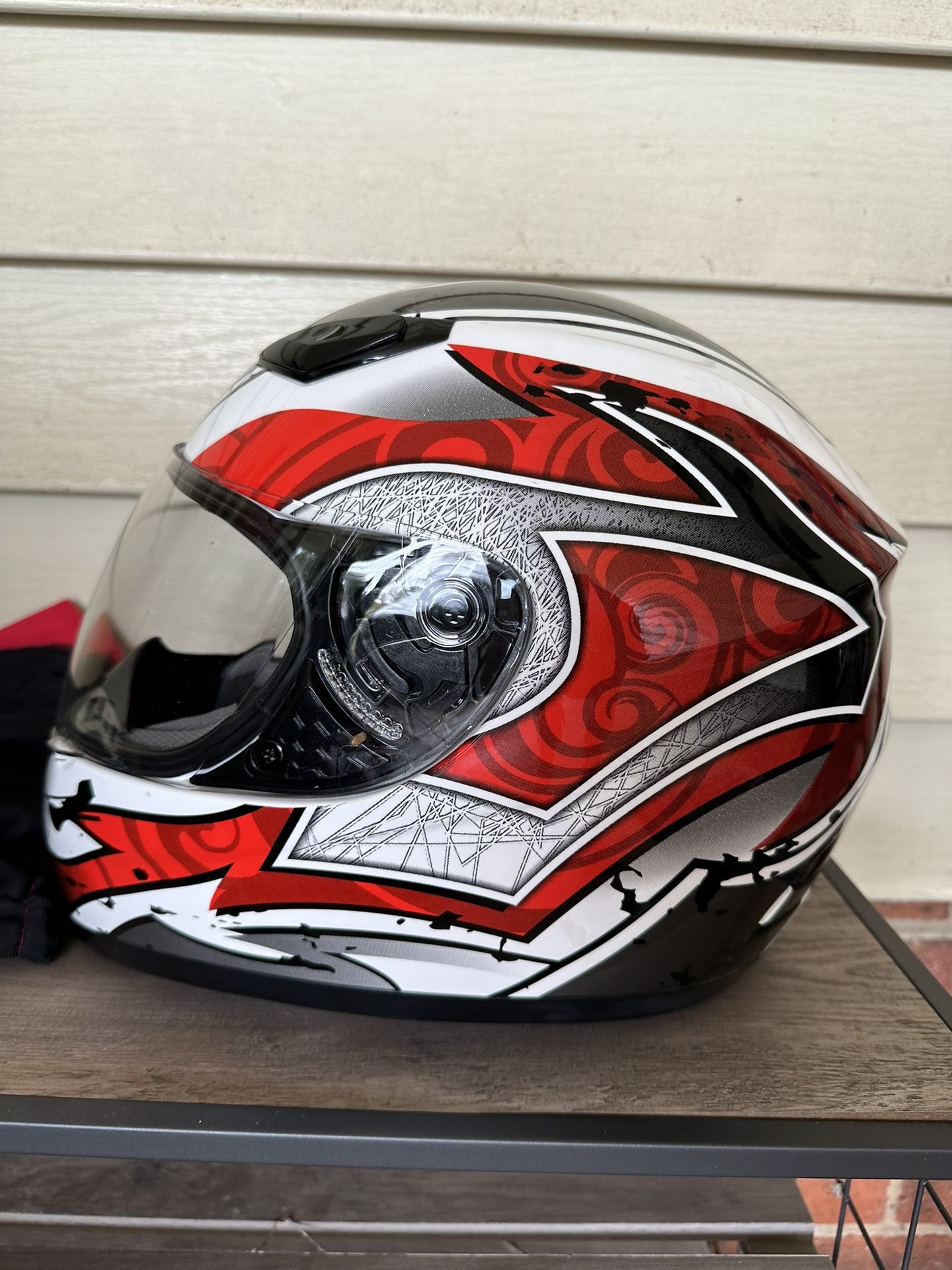 Bilt And Gmax Helmets