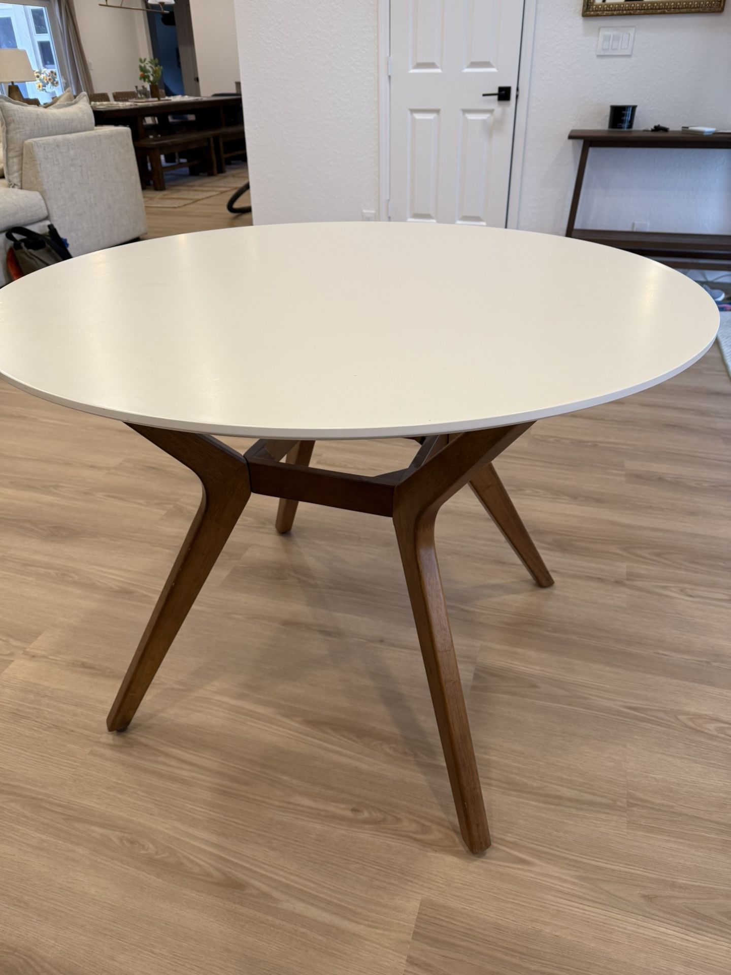 Round Dining Table