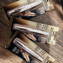 3 L’Oréal Mascaras 