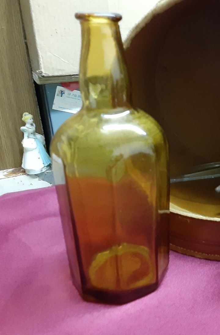 Amber Glass Octagon Pharmacy Bottle
