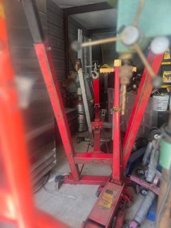 Storage Locker Sale!