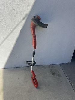 Black And Decker Corded Electric Single Line 2-In-1 String Trimmer & Lawn Edger