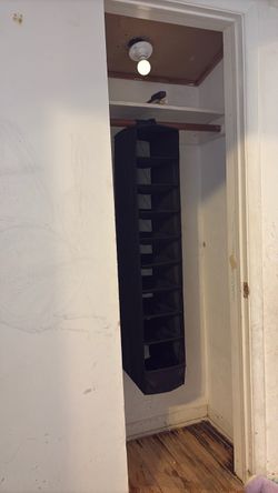 Black Hanging sing for organizing stuff and cheese