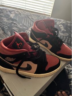 Nike Air Jordan 1 Mid Canyon Rust sneakers