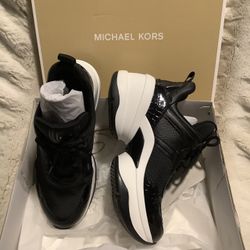 Brand New Michael Kors Olympia Trainers -size 8