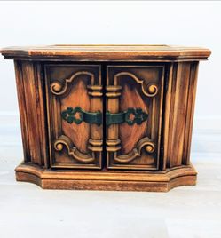 Beautiful end table or nightstand