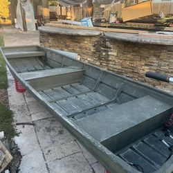 12 Ft Aluminum Boat With Two Little Engines 