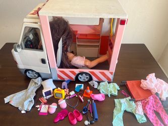 Toy Ambulance/Our Generation Dolls