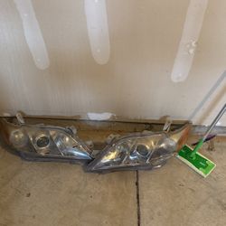 2008  Toyota Camry Headlights