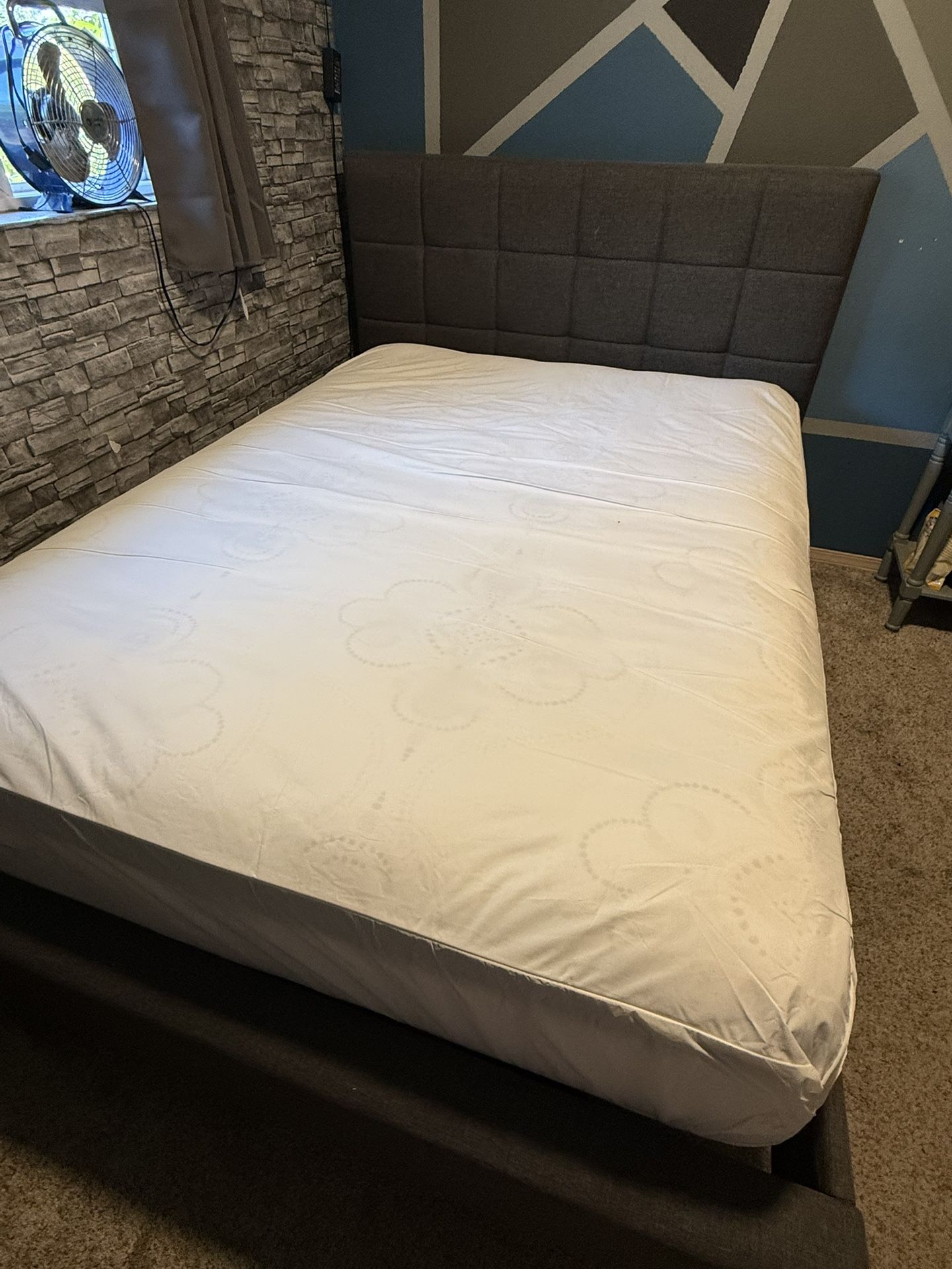 Full Bed Frame & Mattress