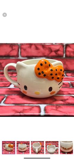 Hello Kitty Halloween Coffee Mug 20 onz
