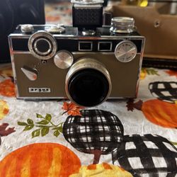 Argus LC-3 Rangefinder Camera