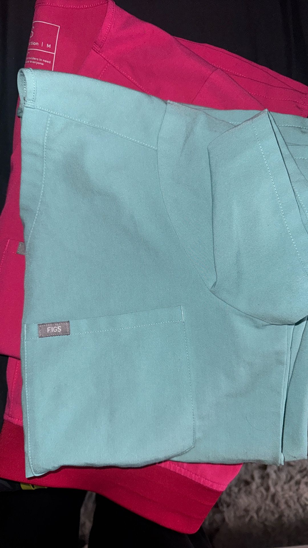 Figs Scrub Top
