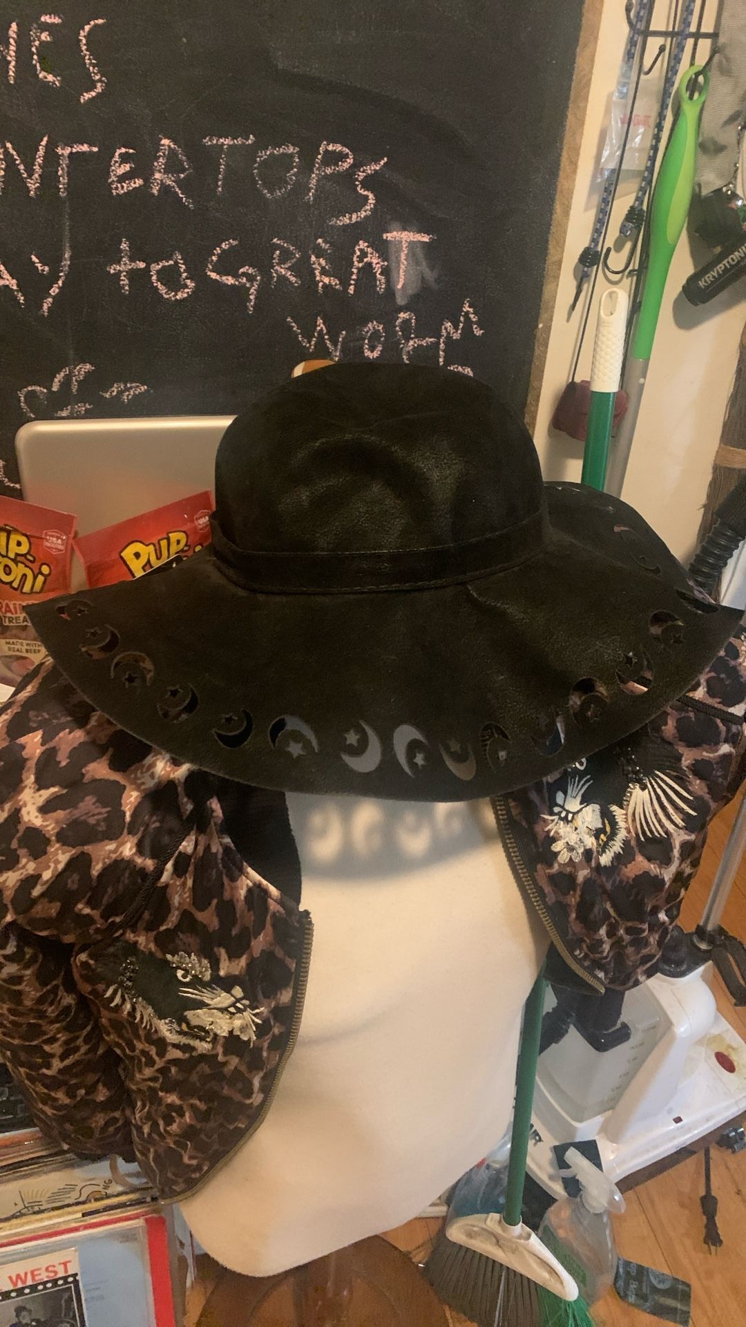 Black Celestial Hat