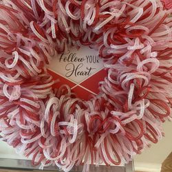 Assorted Valentine Wreaths/door Hsnger