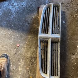 06 Dodge Charger Grill