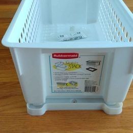 Rubbermaid Slide 'N Stack Basket, 20-inch, White, Large