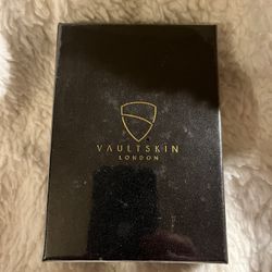 Vault skin Leather Wallet Black New In Box