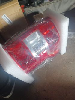 New Passenger Side ( Right ) F-150 Tail Lamp