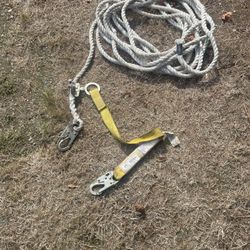 safety Harness With 50 Foot Rope