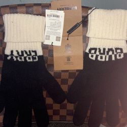 Burberry  Gloves