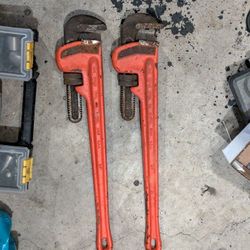 Rigid Pipe Wrench 24"