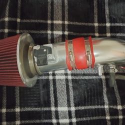 Engine Air Cleaner 