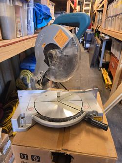 Makita LS1030N 10-1/4" miter saw