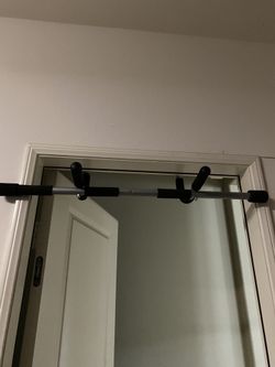 Fitness Doorway Pull-up Bar