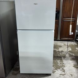 Whirlpool Apartment Size Fridge