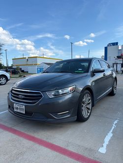 2017 Ford Taurus