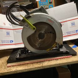 Craftsman Evolve 12Amp 71/4” Circular Saw.