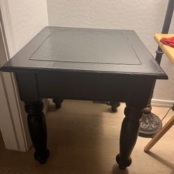 Set Of 2 Black End Tables 
