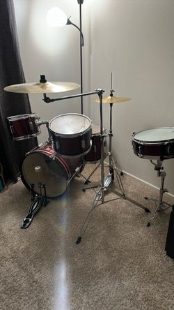 Full Acoustic Drum Kit Set